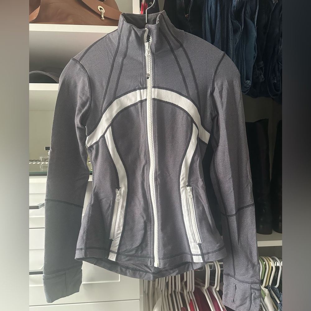 lululemon athletica Women's Charcoal and White Ski Jacket